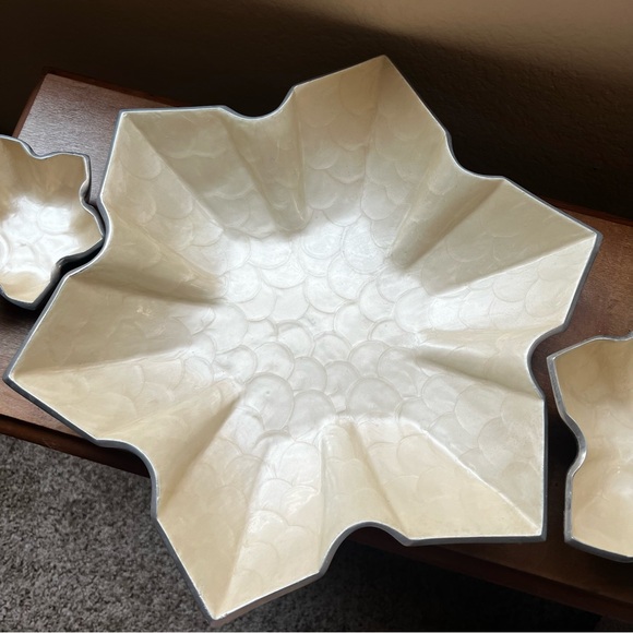Julia Knight Stackable Star Snowflake Bowls Set of 3 Mother of Pearl RETIRED - Picture 4 of 8
